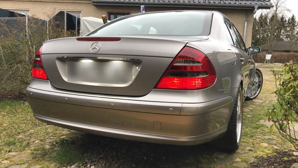 Mercedes Benz E200 CDI W211 TÜV neu in Tessin