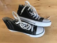 Stoffschuhe hohe Sneakers schwarz Gr.34 Bayern - Rimpar Vorschau