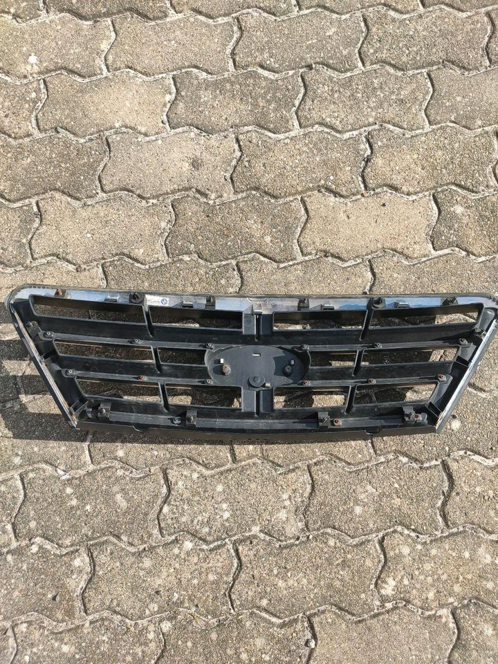 Kia Sorento Grill Front Kühlergrill in Northeim