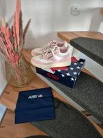 Autry Damen Sneaker Nordrhein-Westfalen - Willich Vorschau