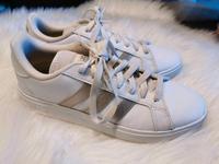 Adidas Sneaker Grand Court Base weiß Gr. 41 1/3 Essen - Bredeney Vorschau
