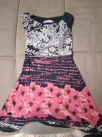 Desigual Kleid grosse s m Nordrhein-Westfalen - Düren Vorschau