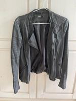 Schöne Only Kunstleder Jacke Gr. 38 Anthrazit Farbe. Köln - Nippes Vorschau