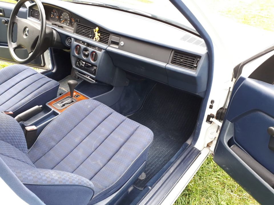 Mercedes Benz, 190 E 1.8, WDB 201, Oldtimer in Moosburg a.d. Isar