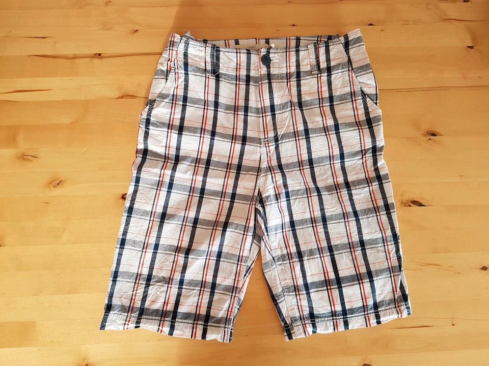 Shorts H&M Gr.152/158 kariert in weiß rot blau guter Zustand in Meine