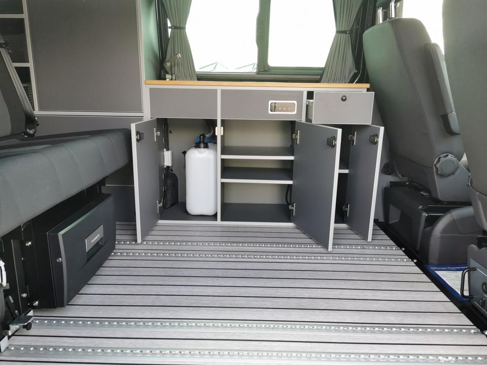 Volkswagen T6.1 California Ocean Nachbau vanexxt 4Motion Sp in Mosbach