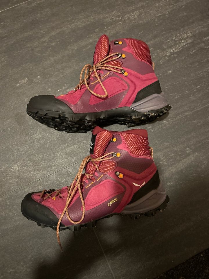 Salewa Damen Wanderschuhe high Goretex womens alpin mid gr plum in Hessen -  Felsberg | eBay Kleinanzeigen ist jetzt Kleinanzeigen