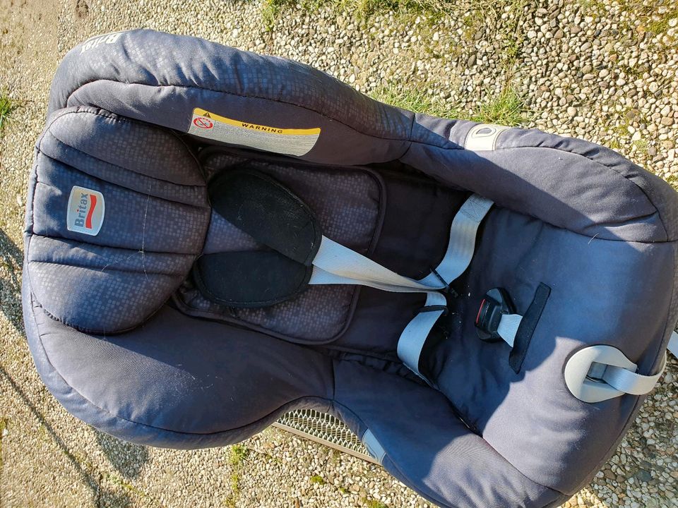 2x Britax Römer Kindersitz Reboarder in Osterholz-Scharmbeck