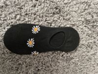 Sneaker Socken schwarz Blumen Einheitsgröße Margerite Nordrhein-Westfalen - Tönisvorst Vorschau