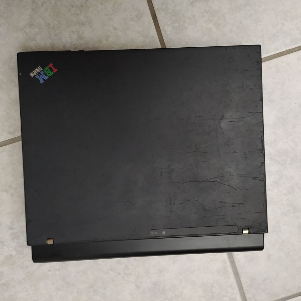 IBM ThinkPad X40 1, 4 kg mit Dock Windows XP SP3 recovered in Sandhausen