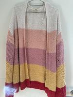 Esprit Strickjacke Hessen - Battenberg Vorschau