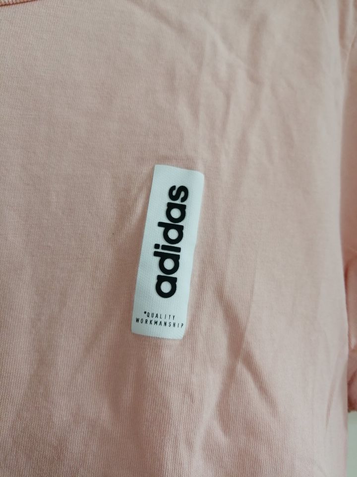 ADIDAS Sport T-Shirt 100% Baumwolle peach rosa Größe M in Kassel