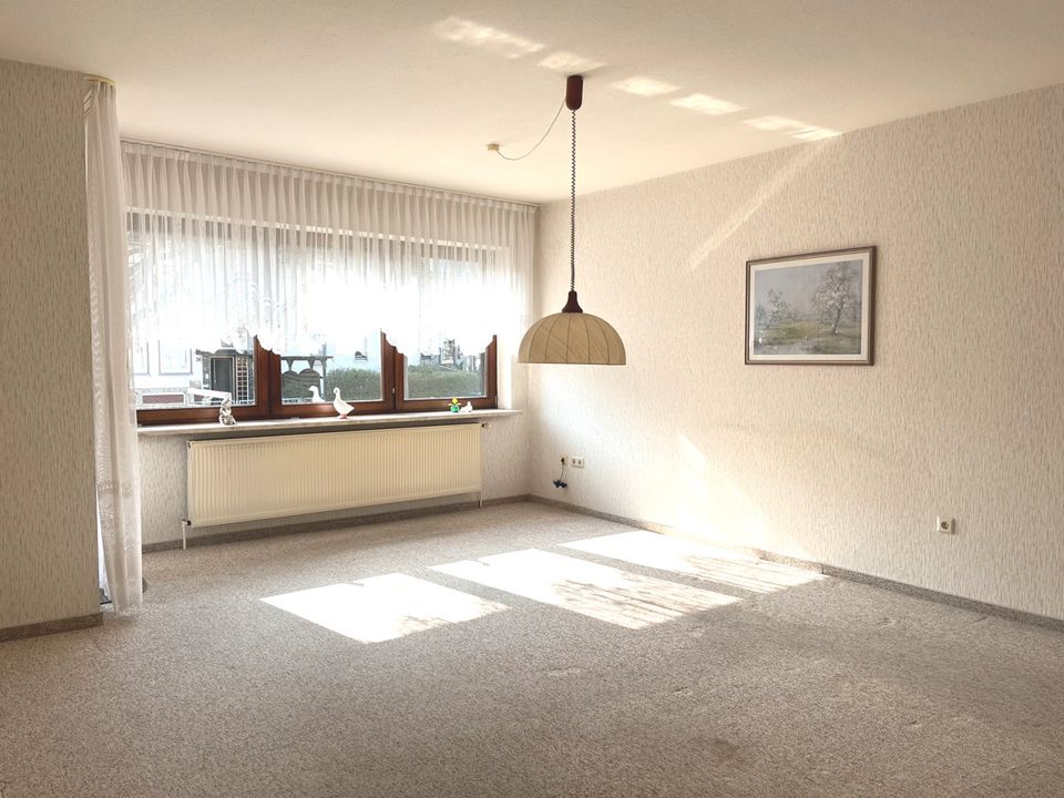 PURNHAGEN-IMMOBILIEN -  Aumund - gut aufgeteilte 3-Zimmer-Eigentumswohnung mit Balkon und Garage in Bremen