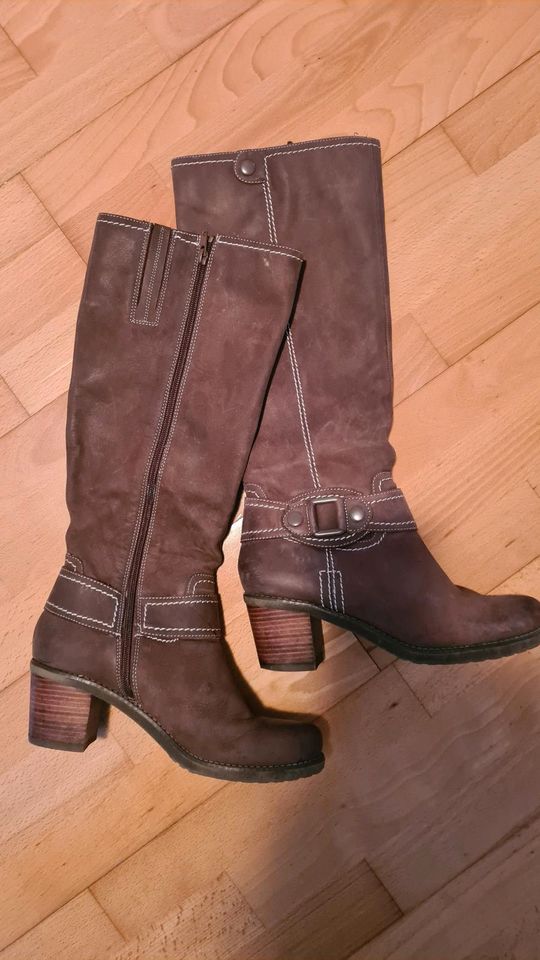 Stiefel Leder 5th Avenue Gr. 39 in Hamm (Sieg)