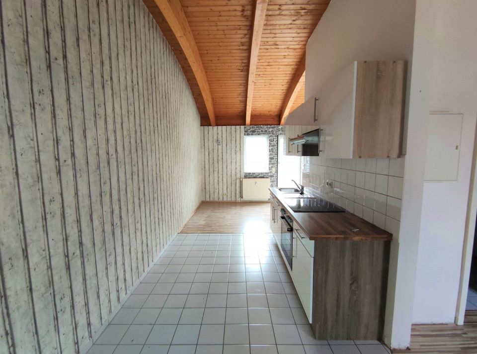 Super Angebot! Kapitalanlage | 2-Raumwohnung I Einbauküche | Terrasse in Gräfenhainichen