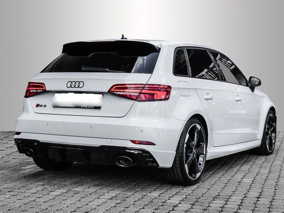 Audi RS3 Sportback | V-MAX | RS-Abgas | Virtual | 8-fach | Matrix in Sankt Augustin