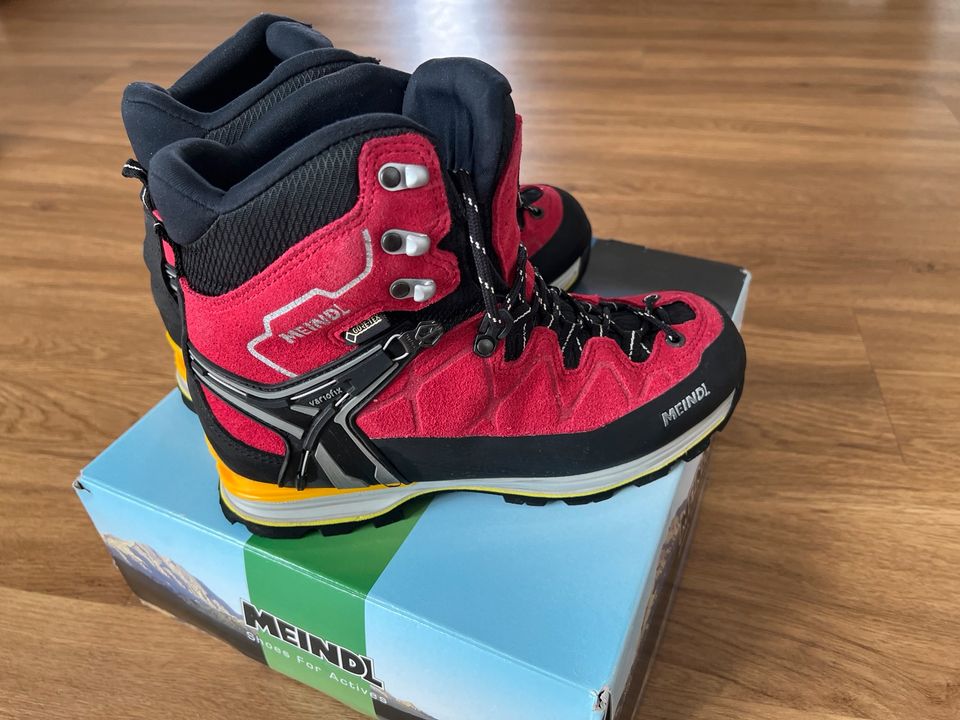 Meindl Litepeak Lady Pro Bergschuh Größe 6 / 39,5 in Chemnitz