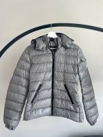 Moncler Bady Daunenjacke Jacke Winterjacke Übergangsjacke Mantel Hamburg-Nord - Hamburg Uhlenhorst Vorschau