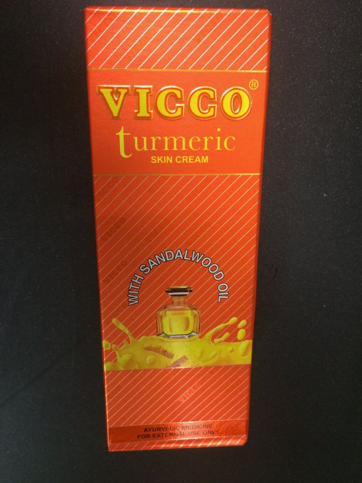 Vicco Turmeric Cream(Ayurvedische Haut-Creme mit Sandelholzöl)70g in Albstadt