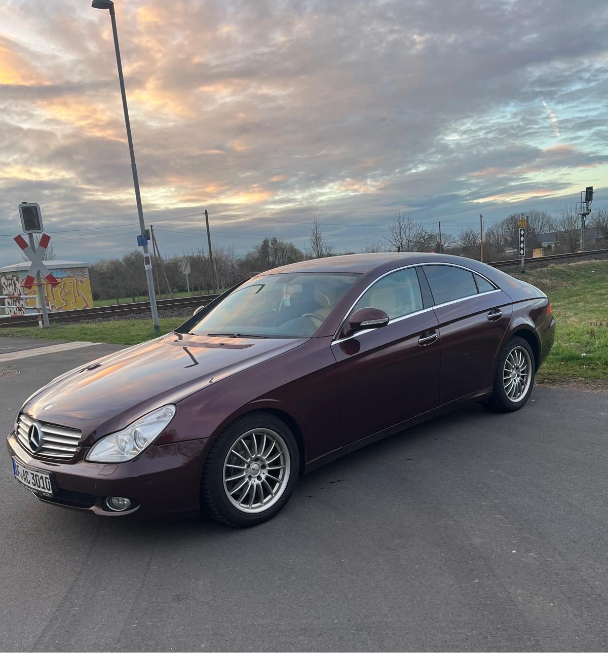 Abbildung des Autos Mercedes CLS 320 CDI IN …