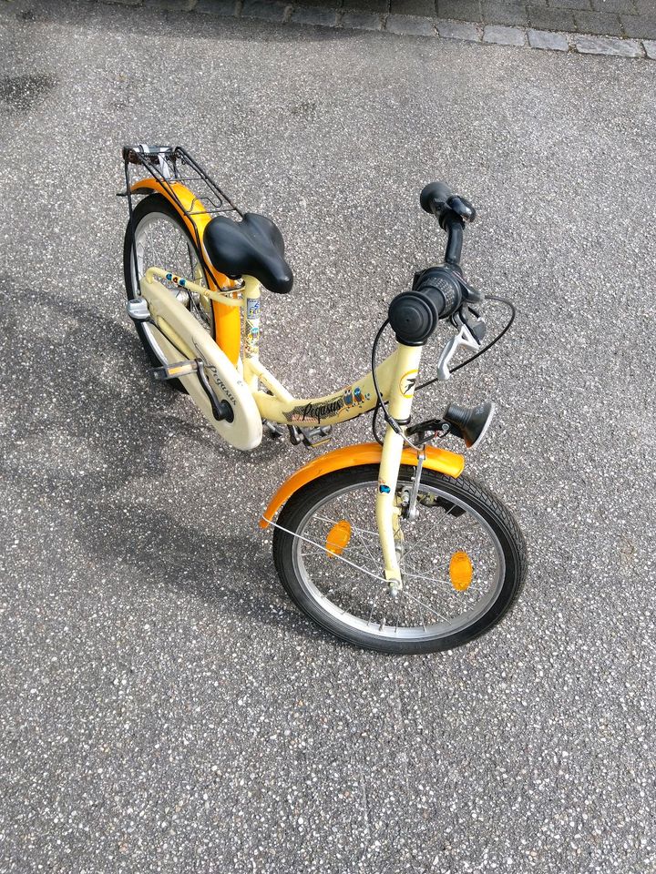 Kinderfahrrad Pegasus (18 Zoll Reifen, 3-Gang Shimano Nexus) in Feldkirchen