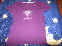 lila T-Shirt, Supergirl, Gr. 134/140 zu verschenken Berlin - Pankow Vorschau