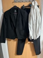Damen Anzug Hose + Bluse + Jacket schwarz 38/40 M Berlin - Lichtenberg Vorschau