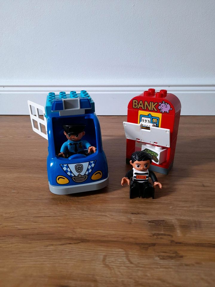 Lego duplo Polizeistreife Bankräuber 10809 in Mölln