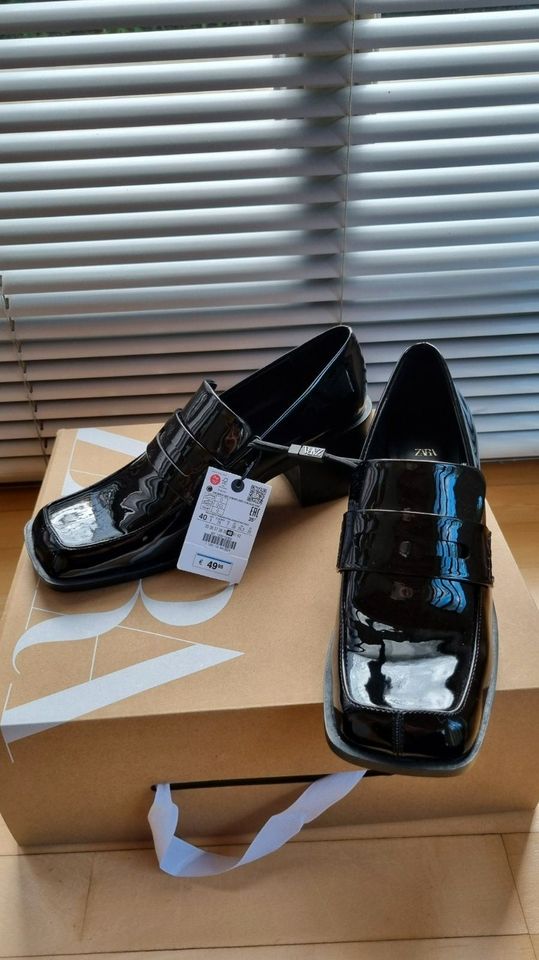 *ZARA* Lackleder Mokassins Loafer Karrée Schwarz 40 NP49,95€ NEU! in Ingolstadt