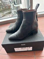 BOSS Stiefeletten Stiefel Boots Leder 36 TOP Italy Frankfurt am Main - Sachsenhausen Vorschau