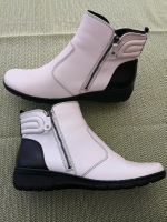 Damen-Stiefelette, Gr. 40, schwarz/weiß, Keilabsatz, gut erhalten Berlin - Spandau Vorschau