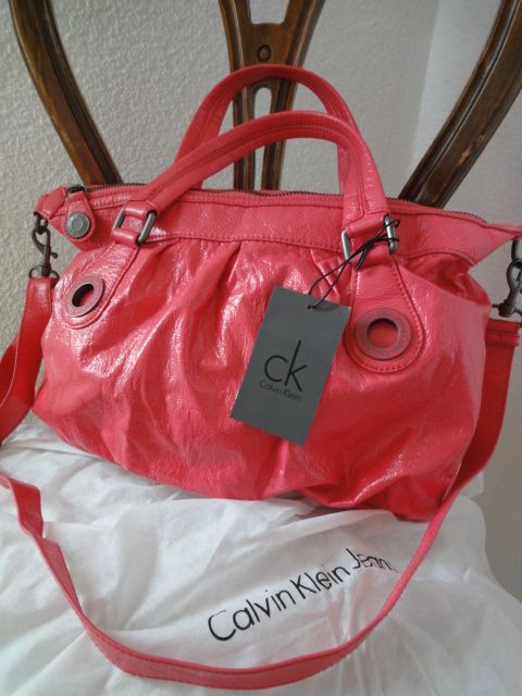 Original Calvin Klein Handtasche Damen NEU mit Etikett in Osthofen