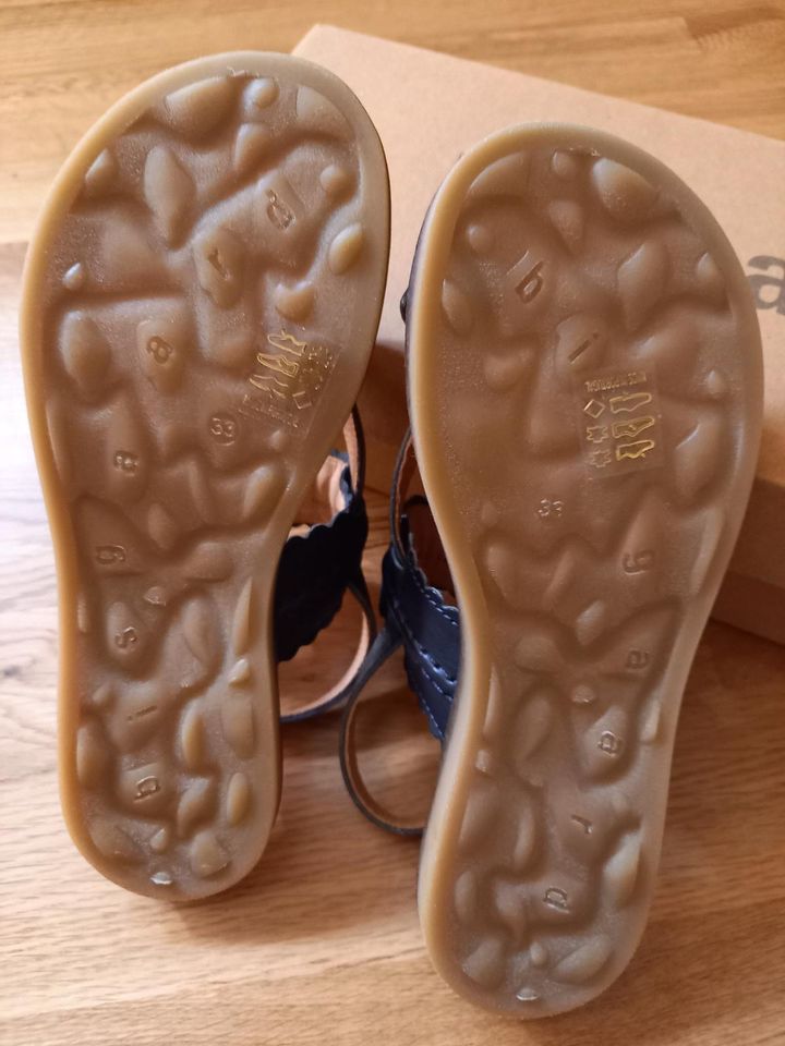 ALLERLIEBSTE BISGAARD SANDALEN GR. 33 NEU ZEHENSTEG BUDAPESTER in Seitenroda