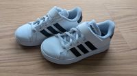 Adidas Sneaker Schuhe Gr. 28 Baden-Württemberg - Ettlingen Vorschau