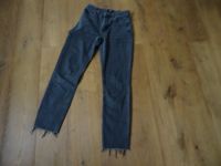 Jeans Vero Moda Denim Damen Gr 26/34 sehr gepflegt Nordrhein-Westfalen - Leichlingen Vorschau