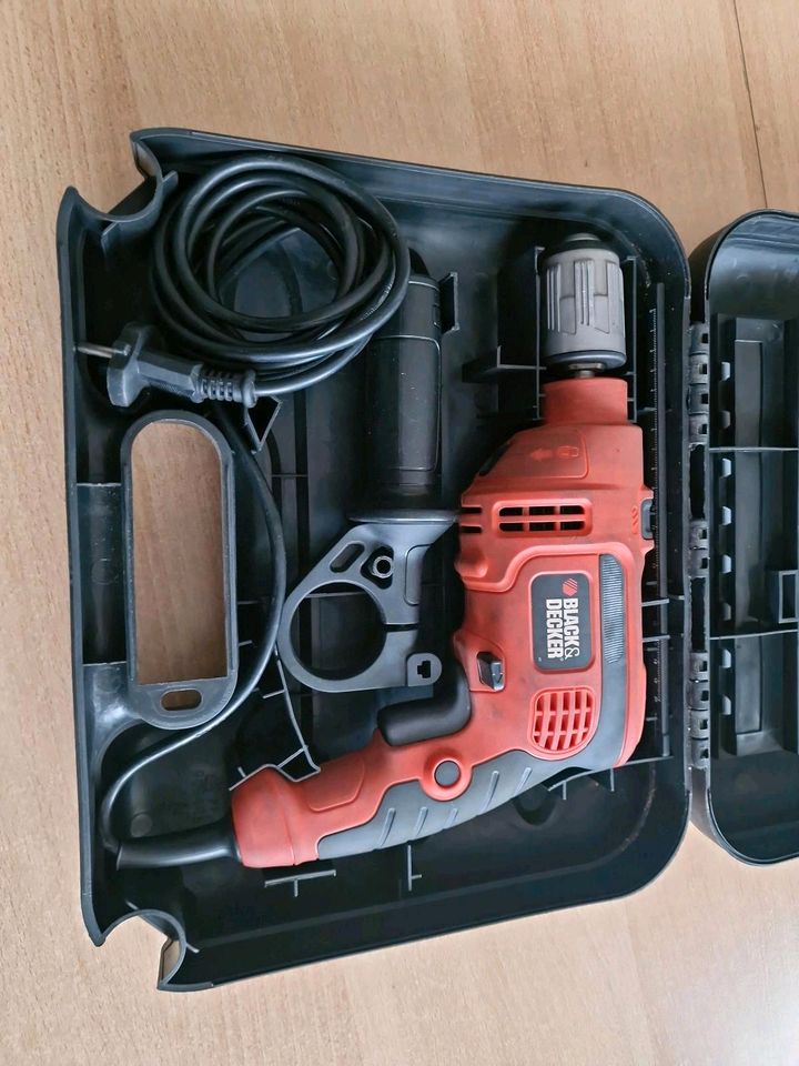 Black & Decker  Schlagbohrmaschine  KR654CRES in Moosburg a.d. Isar