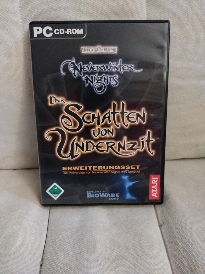 Neverwinter Nights PC Grundspiel plus Erweiterungssets in Dötlingen