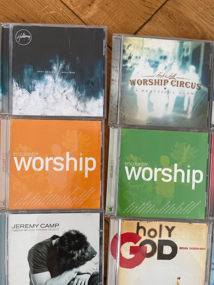 24 Worship CDs Lobpreis-Musik christliche Musik englisch Paket in Mainz