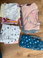 Paket mit Pullover Hosen T-Shirts Kinderkleidung 98 Baden-Württemberg - Langenau Vorschau