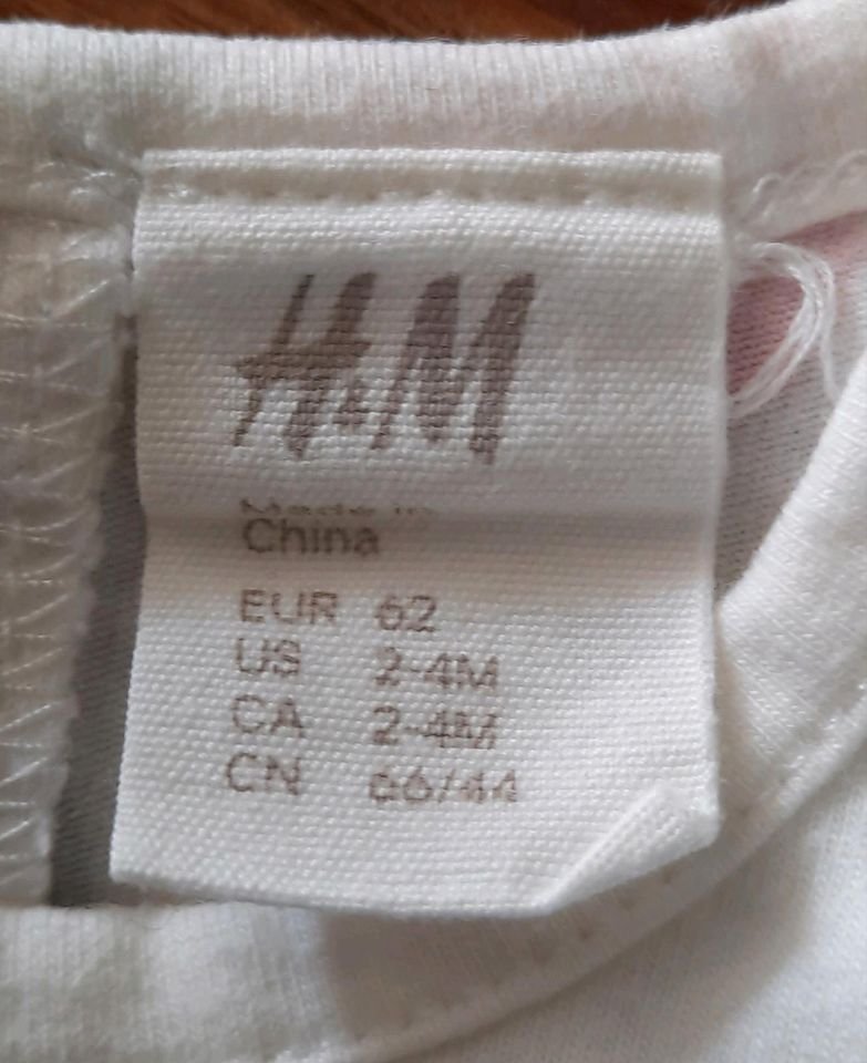 T-Shirt / Shirt Kurzarm mit bunten Punkten von H&M - Gr. 62 in Uebigau-Wahrenbrueck