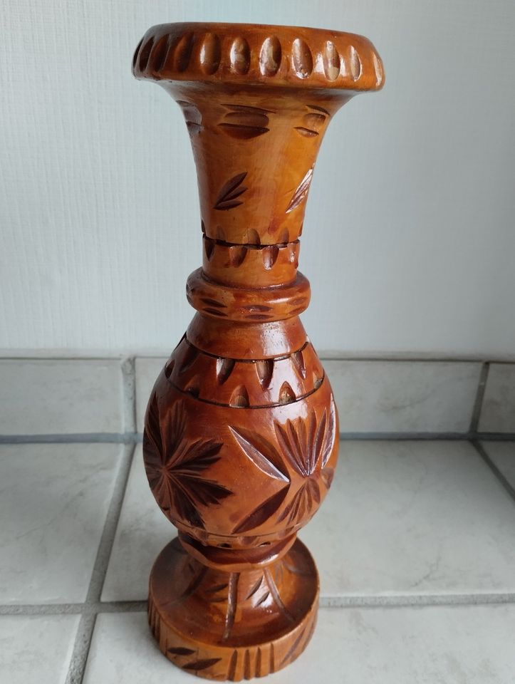 große Blumenvase, Holz, geschnitzt /gedrechselt? 1980 Russland in Welzow