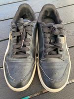 Sneaker Puma schwarz Damen Größe 37 Rheinland-Pfalz - Stadecken-Elsheim Vorschau