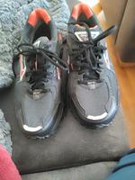Schuhe Jogging Sport Brooks schwarz Niedersachsen - Hameln Vorschau