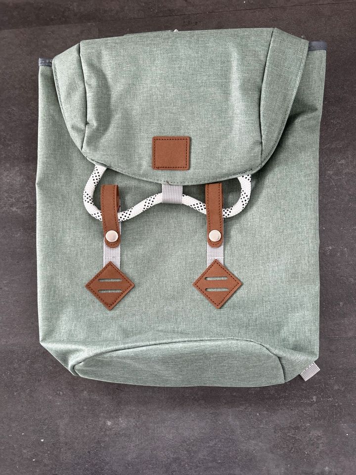 Rucksack neu modern in Solingen