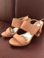 Damen Sandalen, Gr. 39, wenig getragen wurden Düsseldorf - Lichtenbroich Vorschau