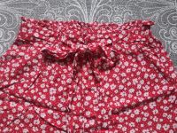 ♡ Shorts Hose rot/weiß Blumen ♡ Baden-Württemberg - Ettlingen Vorschau