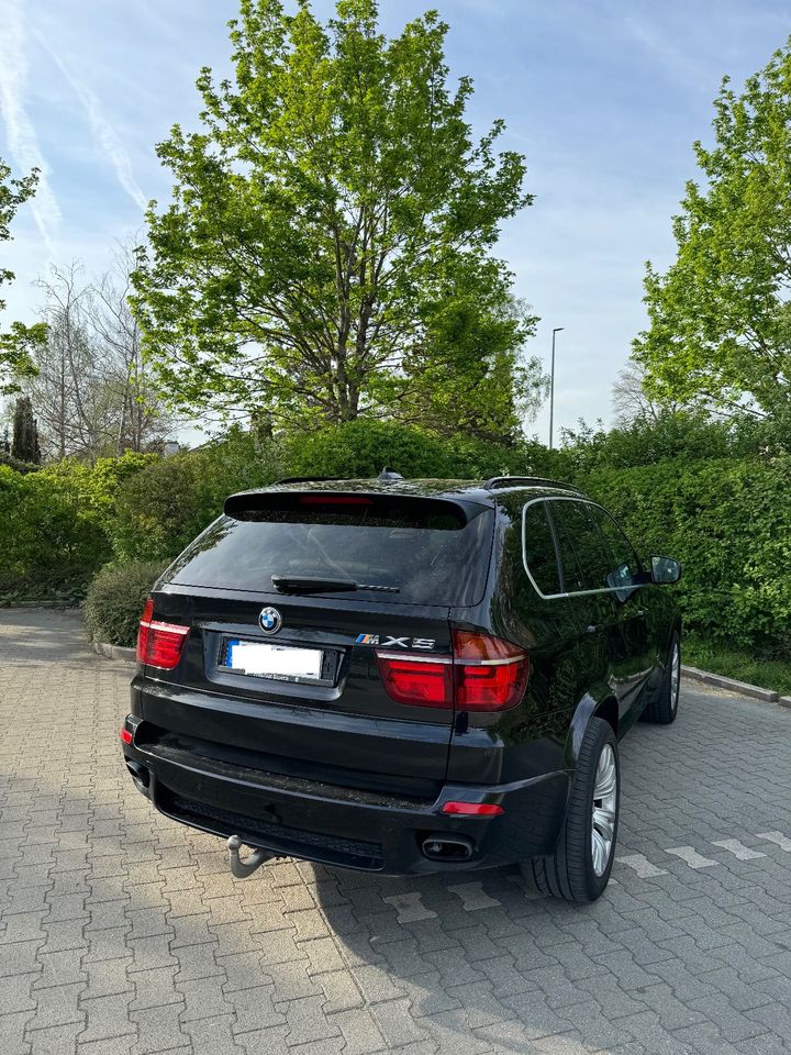 BMW X5 xDrive 30d in Burgau