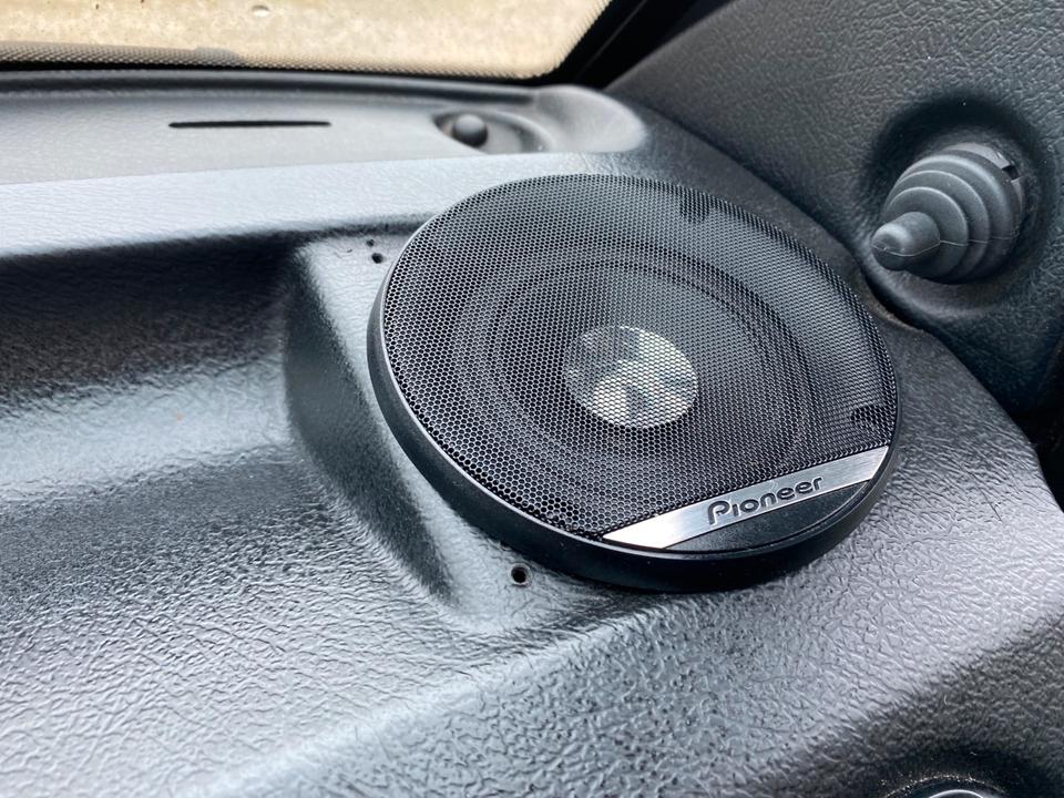 Mopedauto Mickrocar SA–MC2. AM Führerschein.Automatik.45Kmh. in Nürnberg (Mittelfr)
