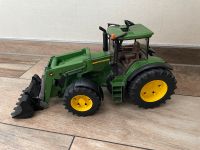 Bruder Traktor JOHN DEERE 7930 Sachsen - Gröditz Vorschau