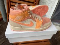 Air Jordan 1 Mid (W) Atomic Orange/Apricot Agate - DH4270-800 Nordrhein-Westfalen - Ratingen Vorschau